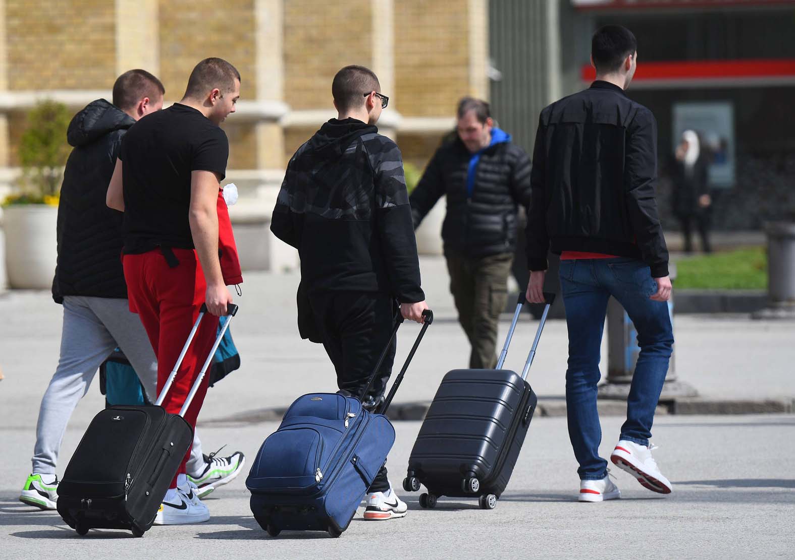 turizam Otkazana skoro trećina rezervacija u hotelima: Da li kriza u društvu utiče na domaći turizam? 2
