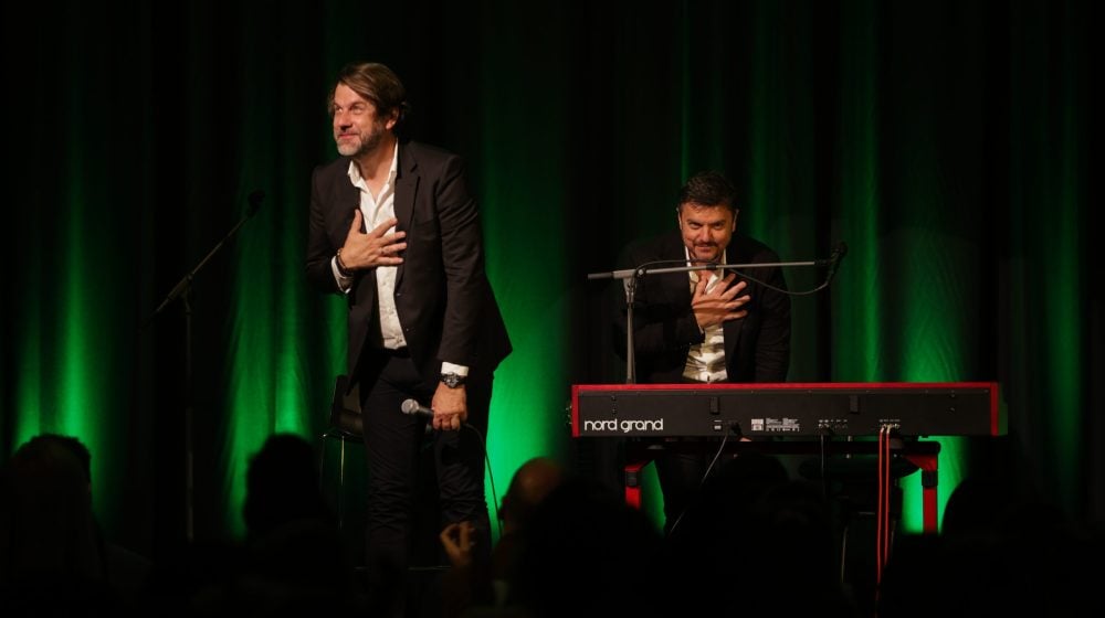 Marko Milošević i Boris Režak spojili poeziju i muziku u „Gospodskoj ulici” na Dorćolu 1 Marko Milošević i Boris Režak spojili poeziju i muziku u „Gospodskoj ulici” na Dorćolu 1