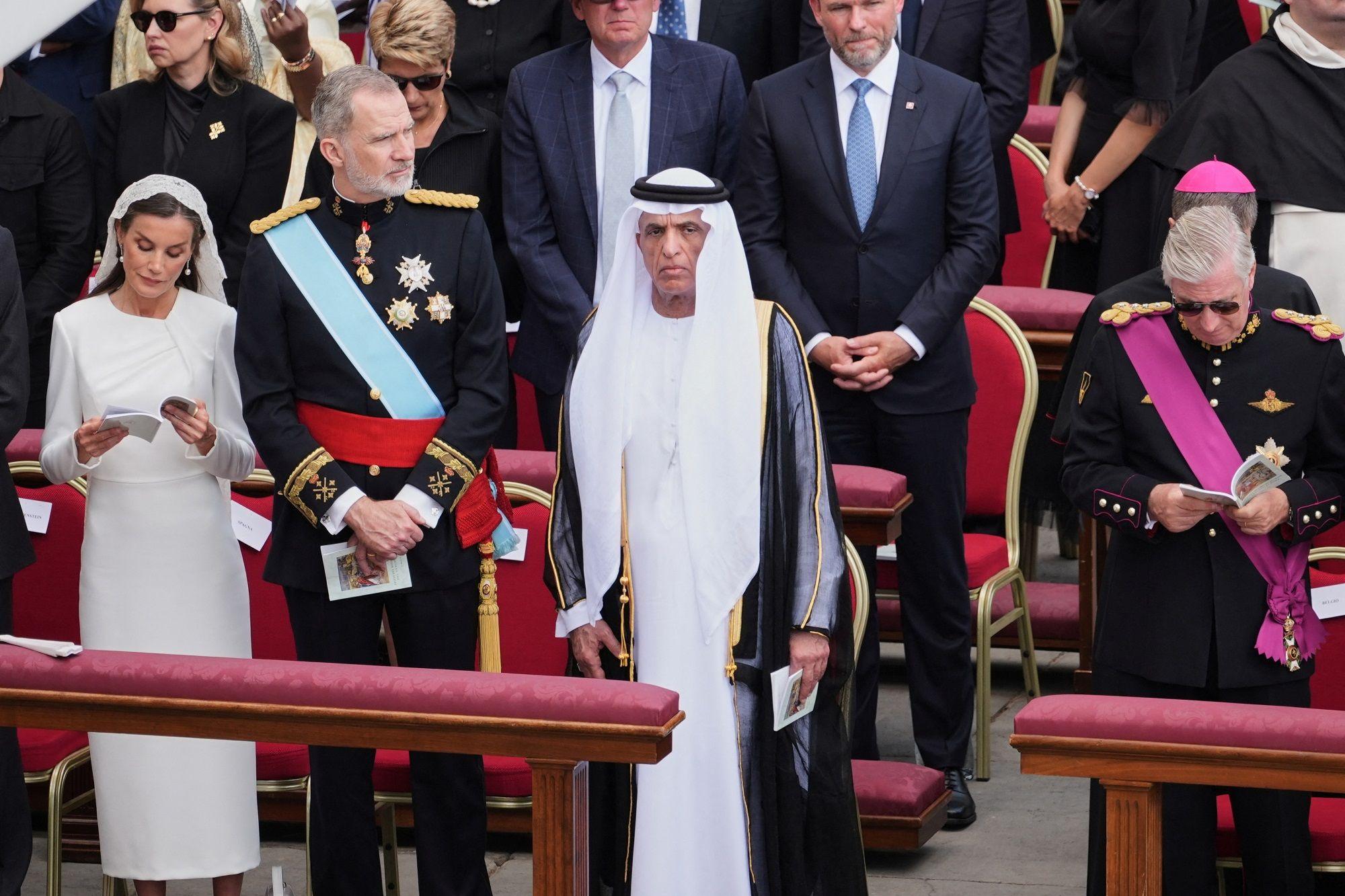 Papa Lav XIV na inauguracijskoj misi: Poziv na mir, jedinstvo i zaštitu prirode 9 Španska kraljica Leticija, španski kralj Felipe VI, šeik Saud bin Sakr el Kasimi iz Ujedinjenih Arapskih Emirata i belgijski kralj Filip